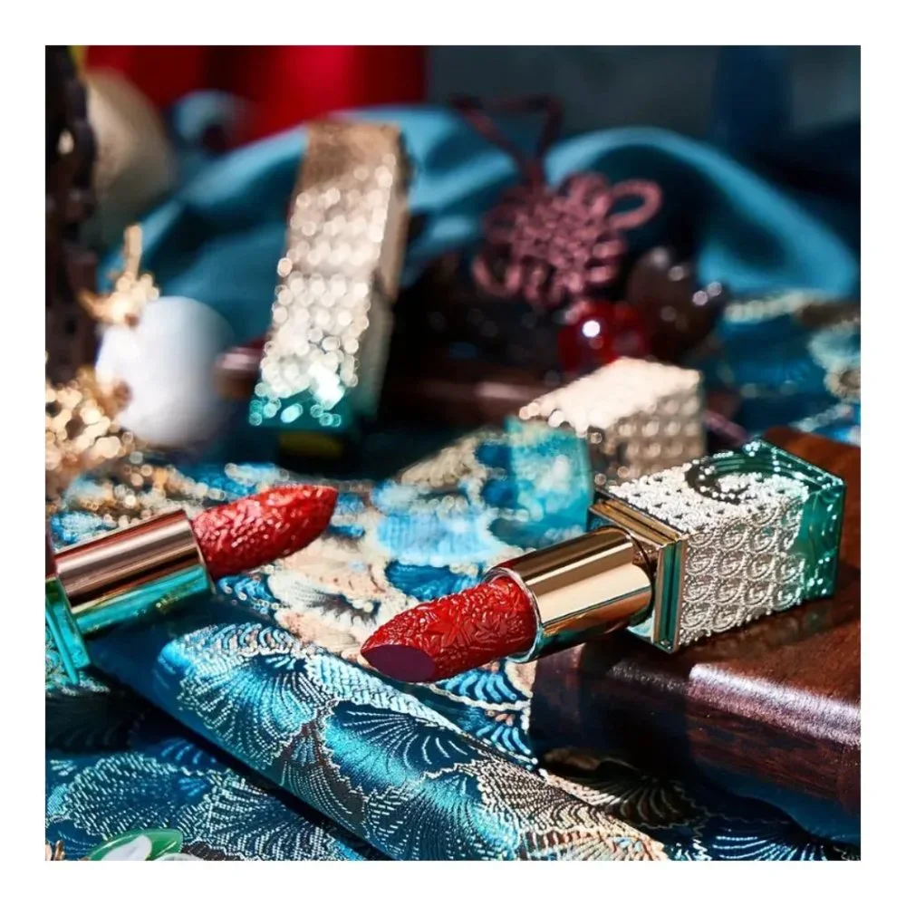 Luxury Blue Silver Ocean Cased Carved Velvet Red Tomato & Brown Lipsticks - Picture 12 of 13